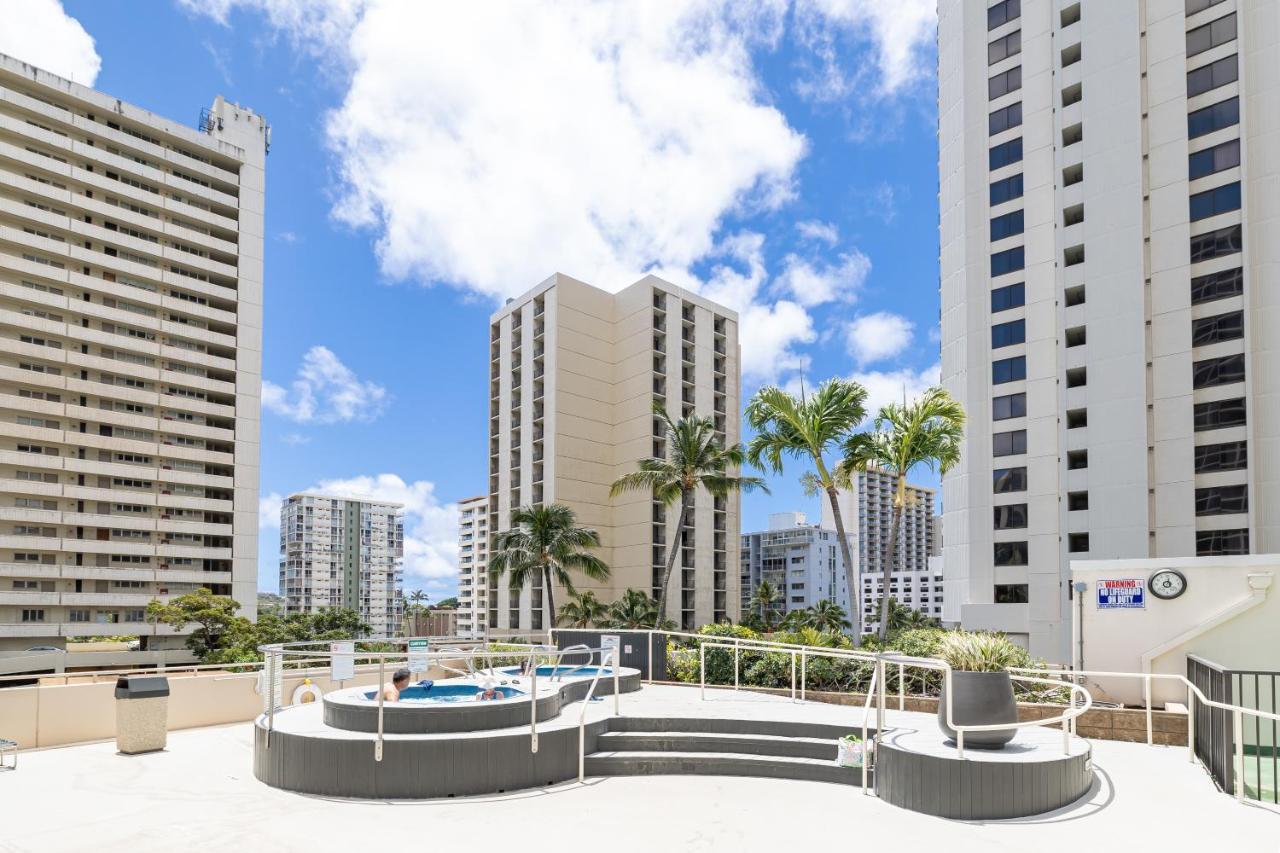 Ocean & Diamond Head Views - Near Beach - Parking! Honolulu Eksteriør billede
