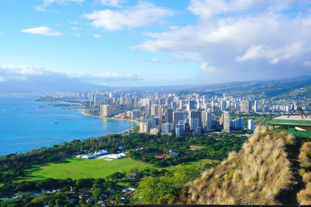 Ocean & Diamond Head Views - Near Beach - Parking! Honolulu Eksteriør billede